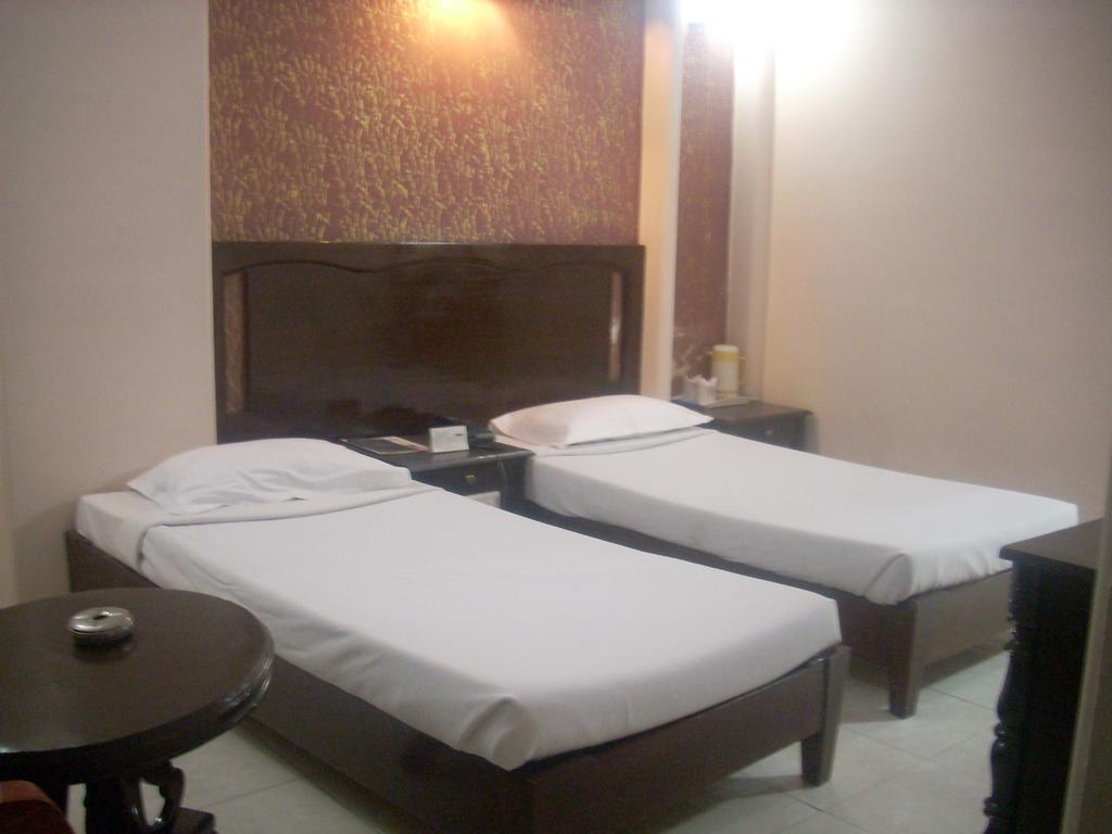 Hotel Ganga Ratan Агра Номер фото