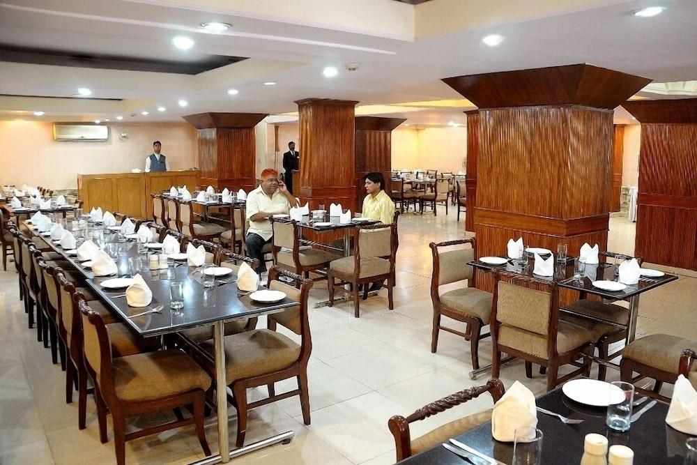 Hotel Ganga Ratan Агра Екстер'єр фото
