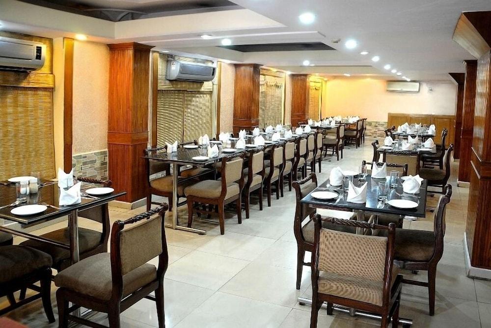 Hotel Ganga Ratan Агра Екстер'єр фото