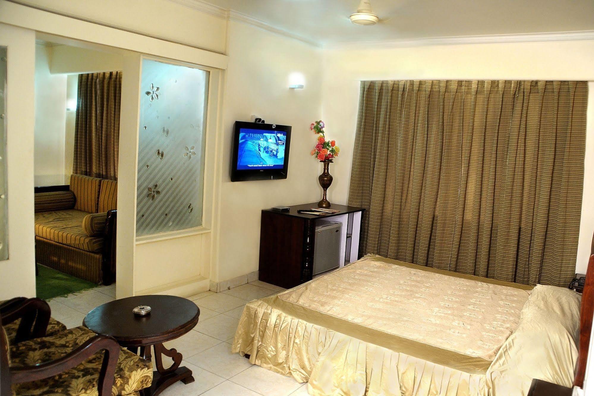 Hotel Ganga Ratan Агра Екстер'єр фото